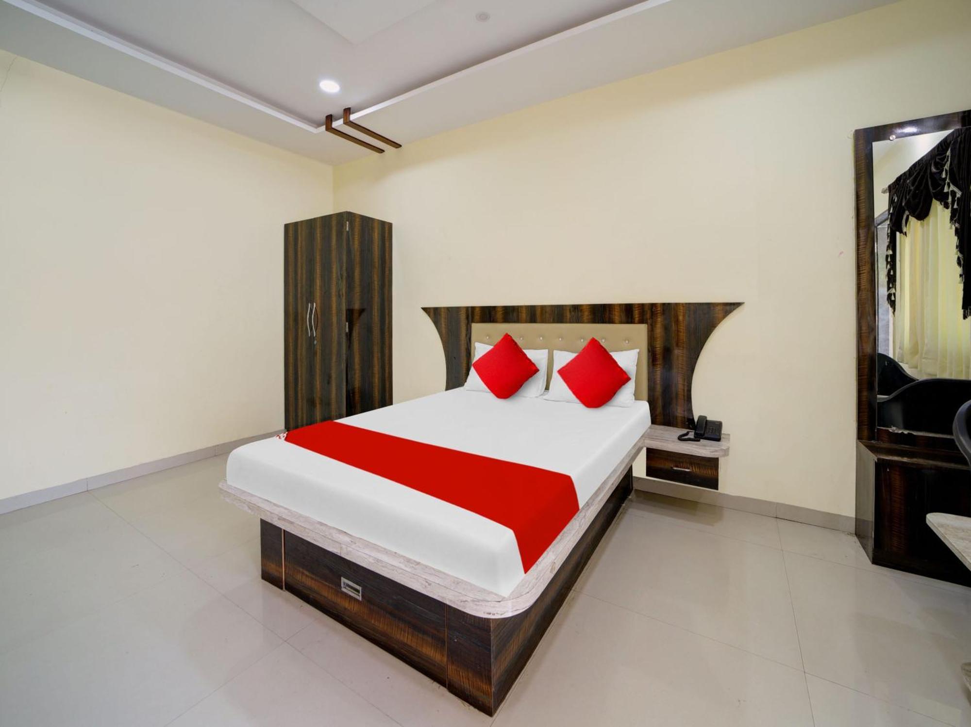 Hotel O Jvs Park Inn Ellora Ngoại thất bức ảnh